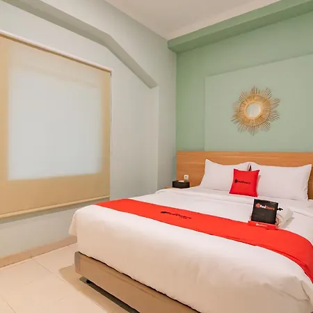Reddoorz Plus @ Bagusrangin Street